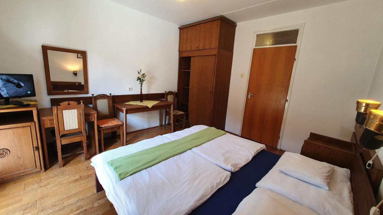 Harmonia Apartmanhaz Balatonlelle Εξωτερικό φωτογραφία